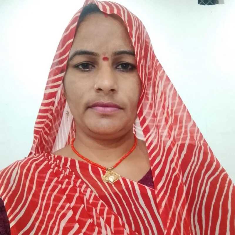 Suhani_hot12 — FansOnlyX creator profile