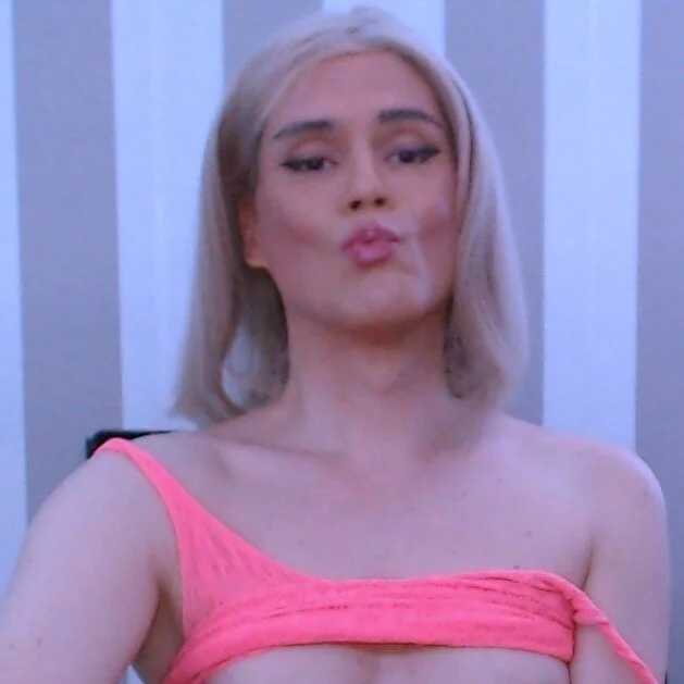 Sissy_Sexy_x — FansOnlyX creator profile