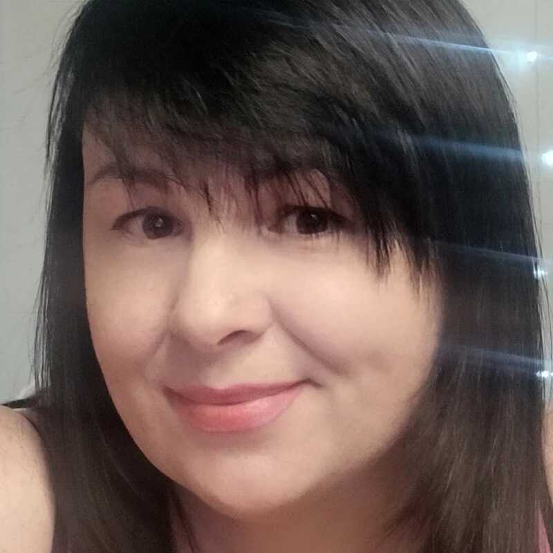 EmilyaLooo — FansOnlyX creator profile