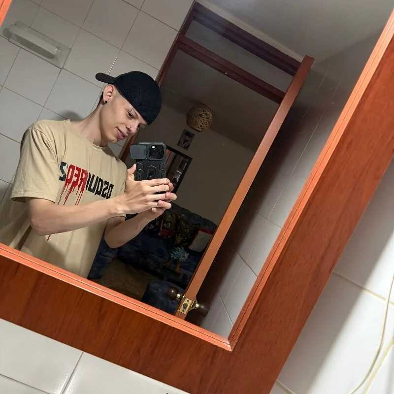 Matthew_632 — FansOnlyX creator profile