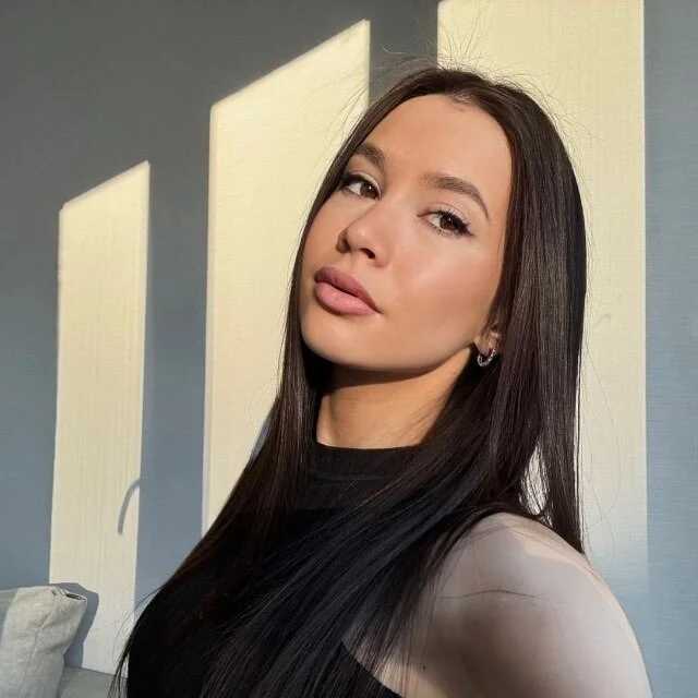 MonicaFox_ — FansOnlyX creator profile