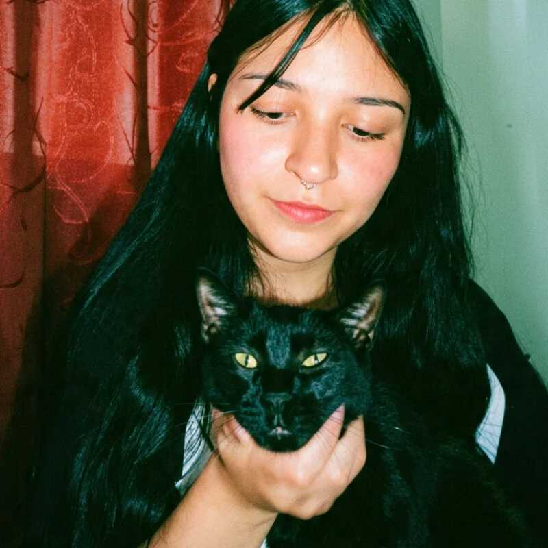 Abril_Thompson221 — FansOnlyX creator profile