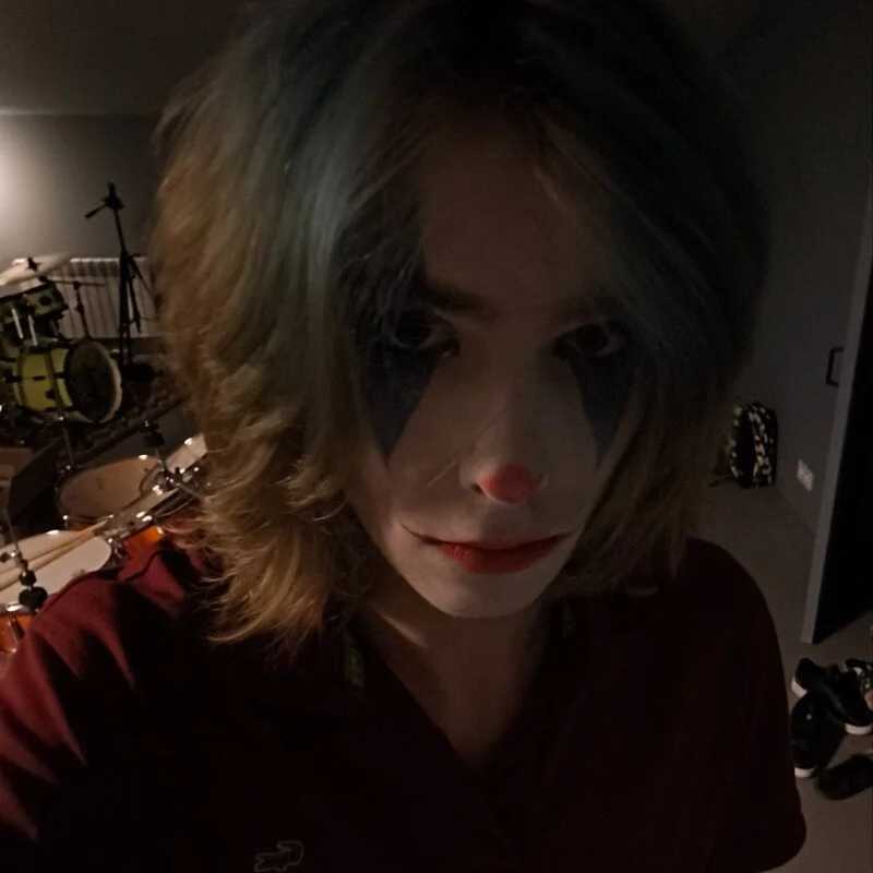 lazy_jester — FansOnlyX creator profile