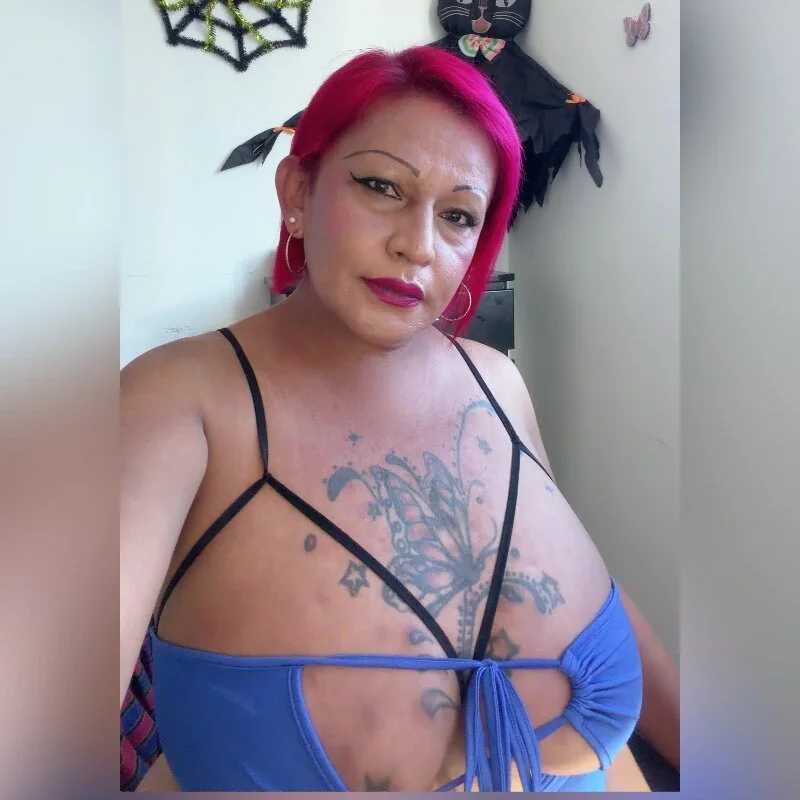 zafiro_sex_ — FansOnlyX creator profile