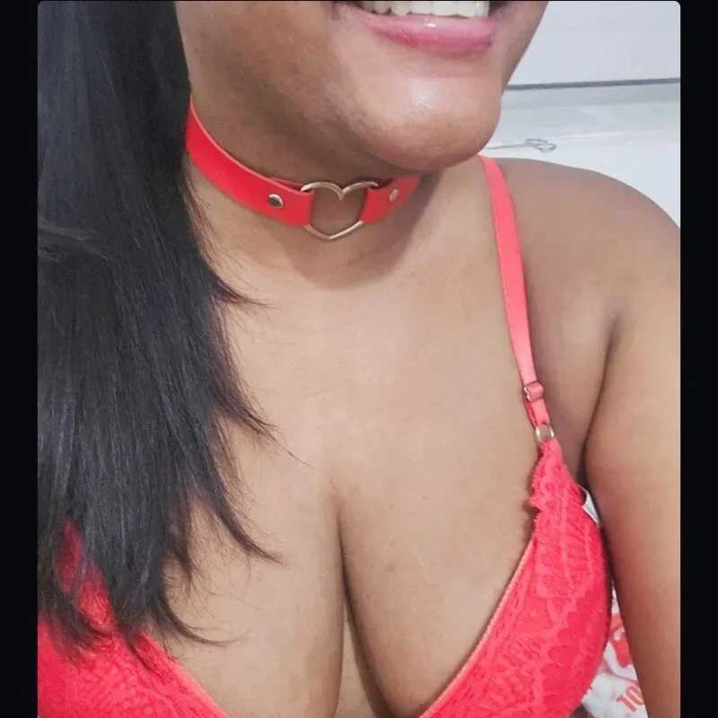luana_pretinha — FansOnlyX creator profile