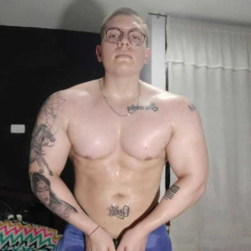 regan_jhonso — FansOnlyX creator profile