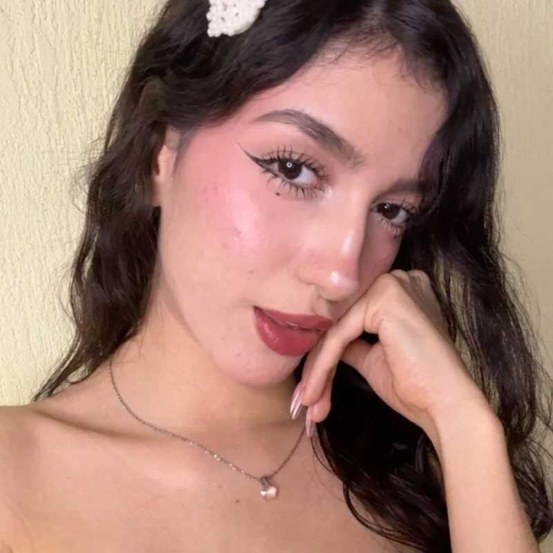 Emily-hottson — FansOnlyX creator profile