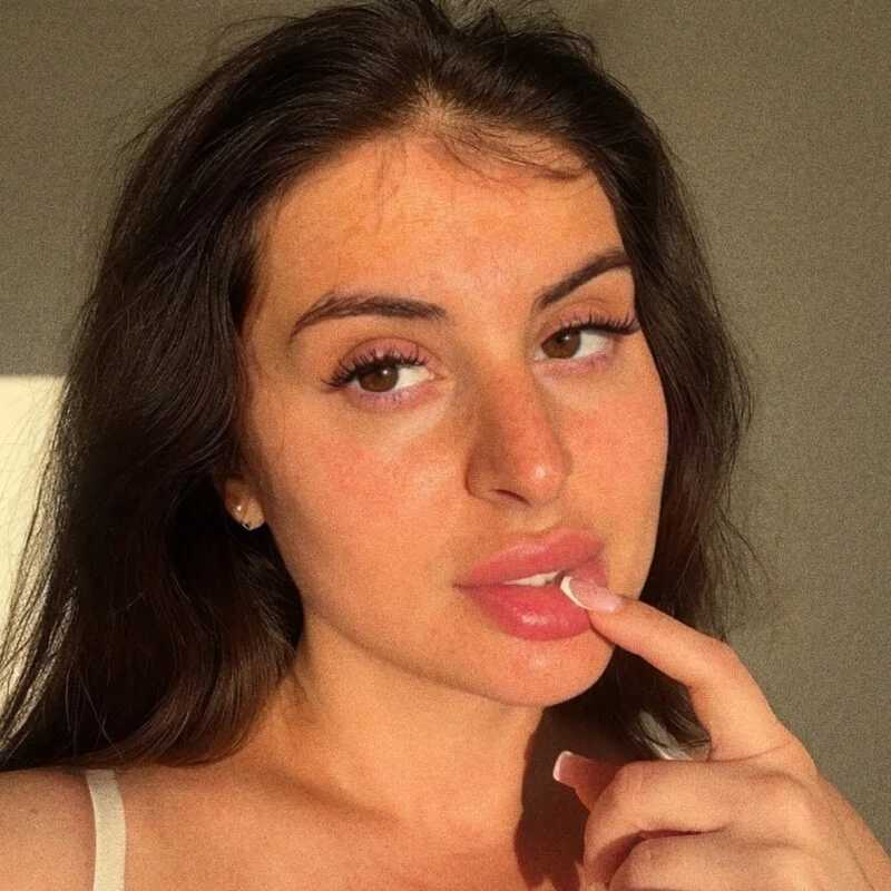 nina_blazex — FansOnlyX creator profile
