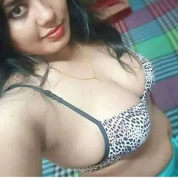 Hot-bhabhi121 — FansOnlyX creator profile