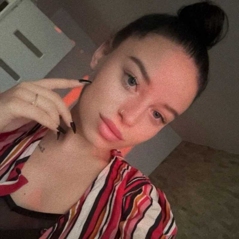BonnieBe — FansOnlyX creator profile