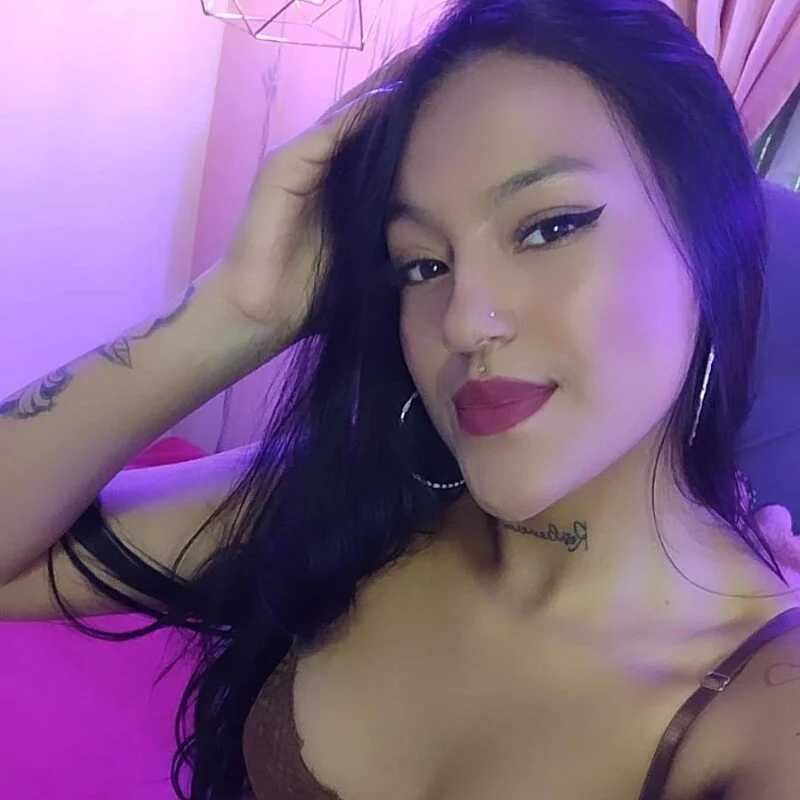 iam_kiimm — FansOnlyX creator profile