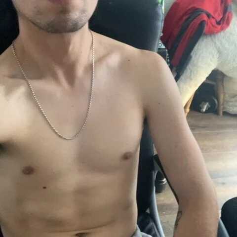 17chilean — FansOnlyX creator profile