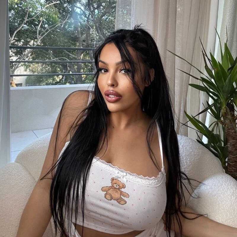 chiennemelina — FansOnlyX creator profile