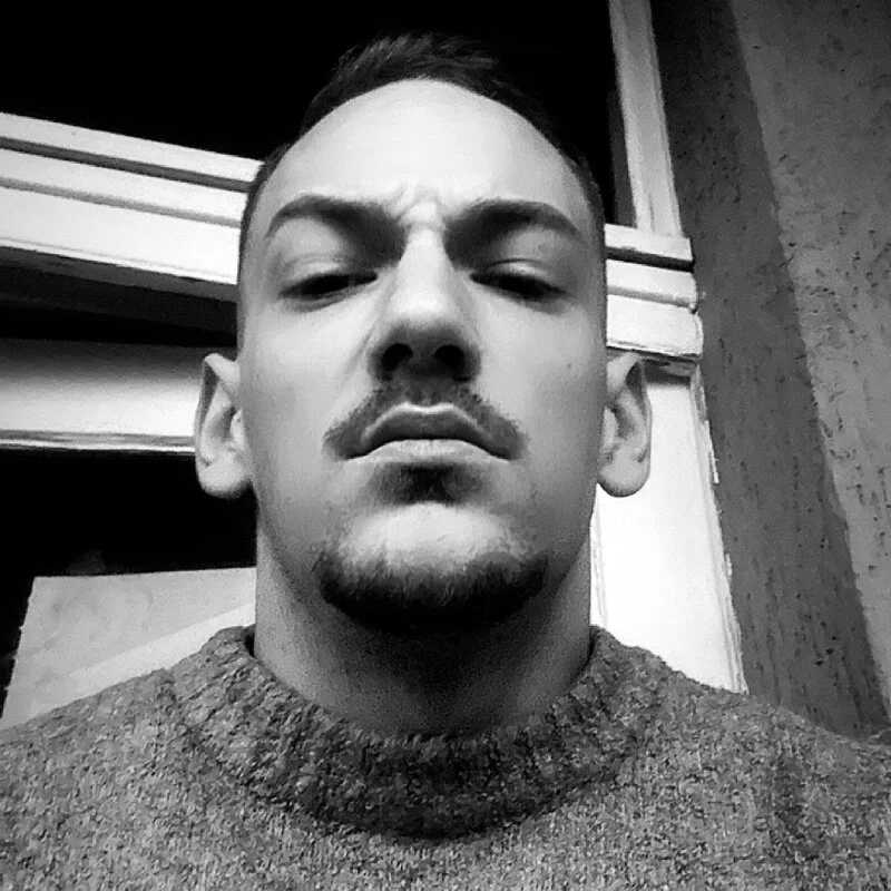 younglongdong030 — FansOnlyX creator profile
