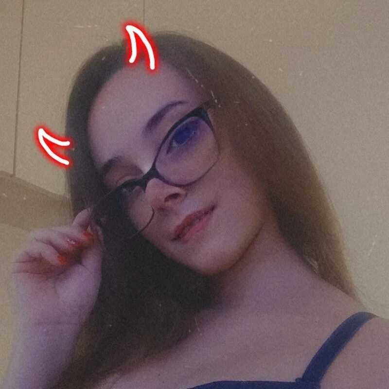 MissDiavoletta — FansOnlyX creator profile