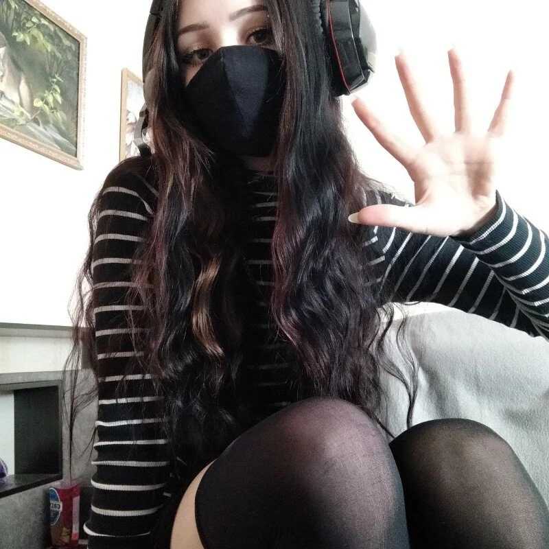 Alisa_Melisa — FansOnlyX creator profile