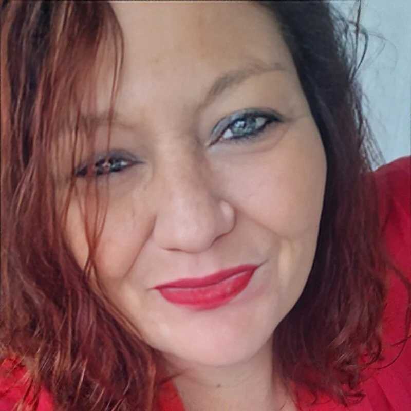 HugeHooters — FansOnlyX creator profile