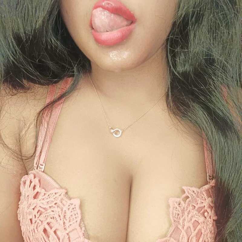 Hotlisa — FansOnlyX creator profile