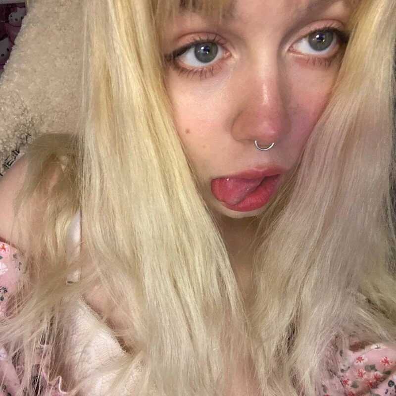 yourcutemouse — FansOnlyX creator profile