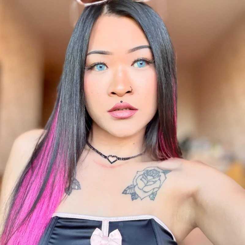 AsunaBloom — FansOnlyX creator profile