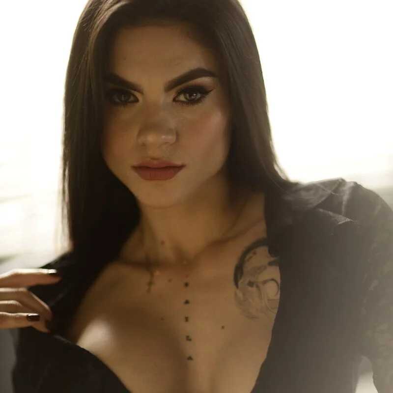 cinthia_jones2 — FansOnlyX creator profile