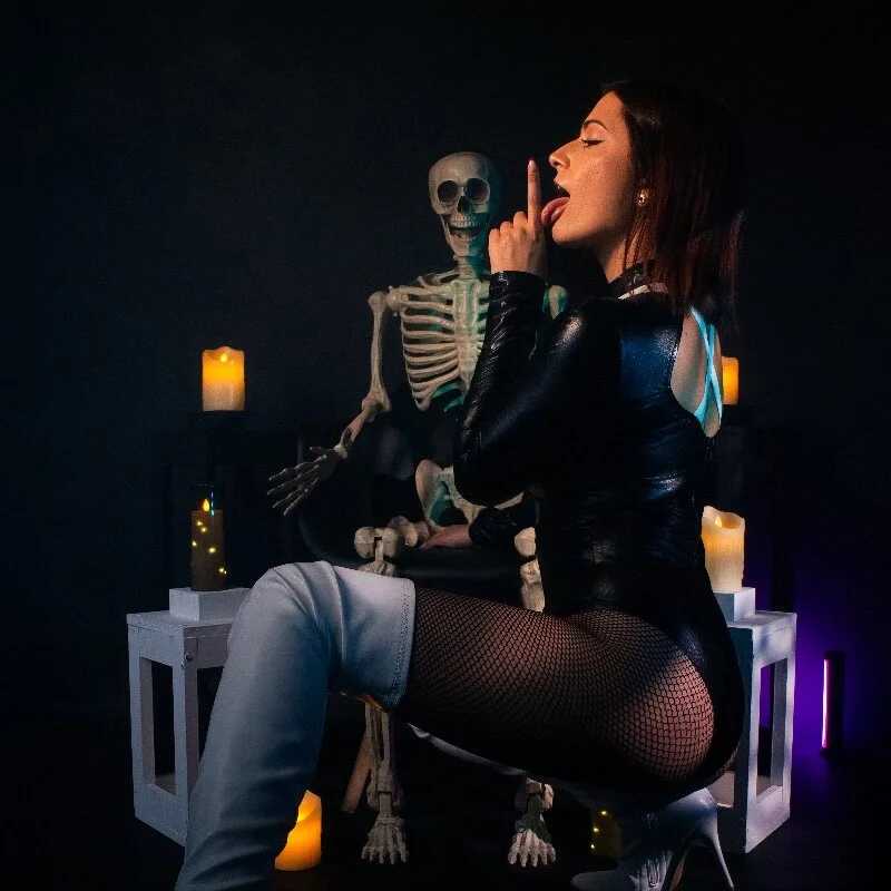 mandi4pole_ — FansOnlyX creator profile