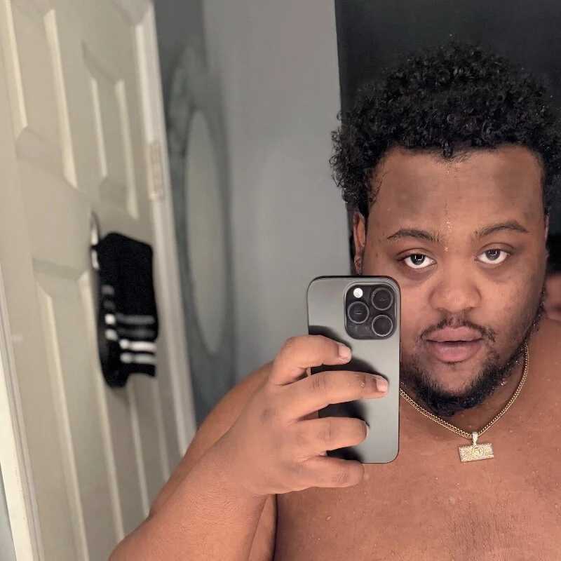 PrinceChasee — FansOnlyX creator profile