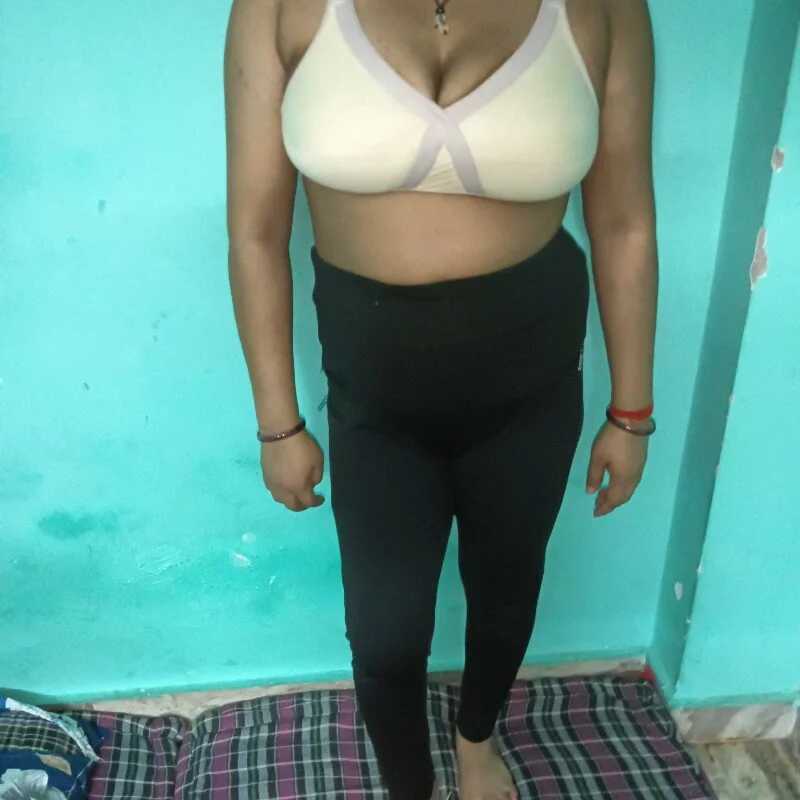 hotty_manisha — FansOnlyX creator profile