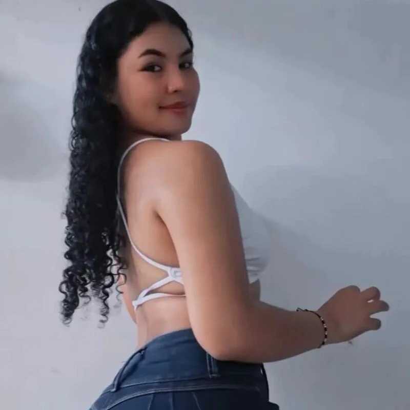 JuliRogers — FansOnlyX creator profile