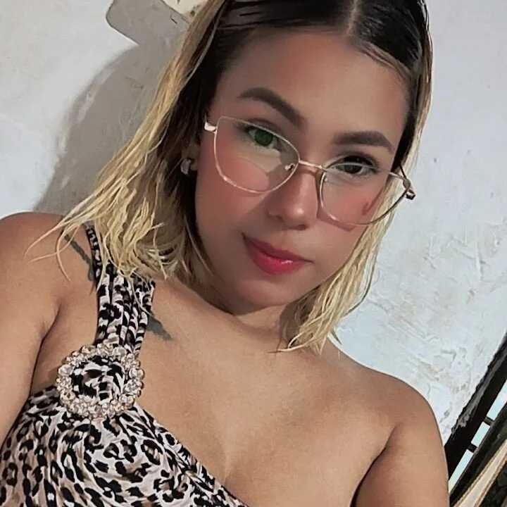 Alisson_Shy27 — FansOnlyX creator profile