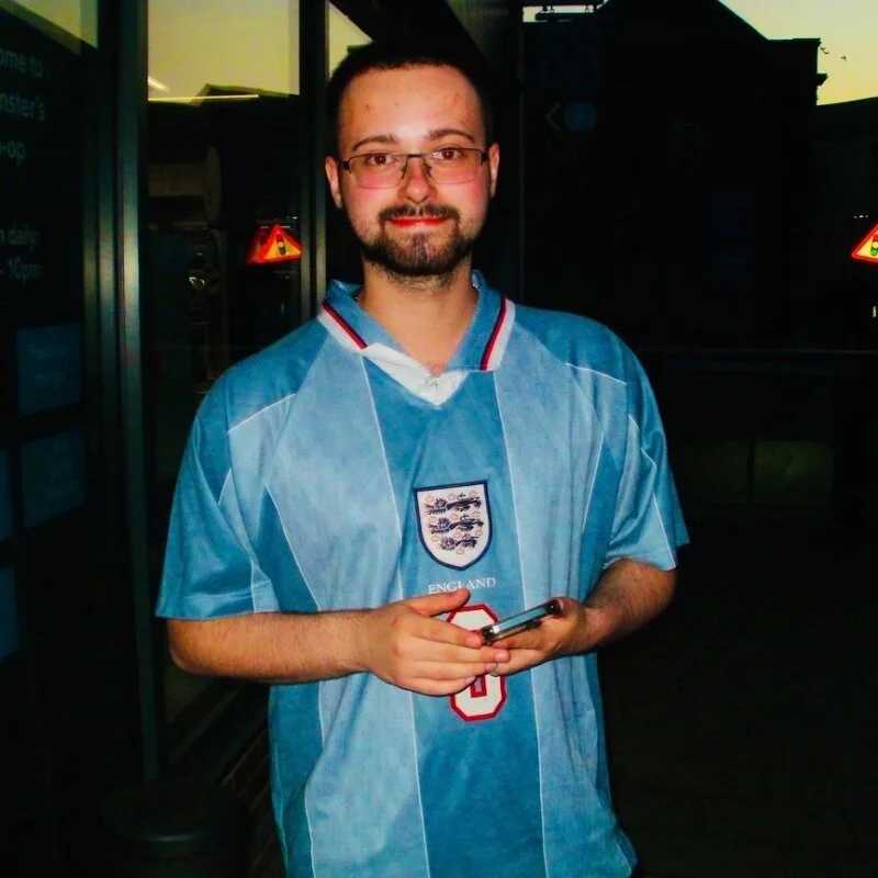 Eth4n_04 — FansOnlyX creator profile