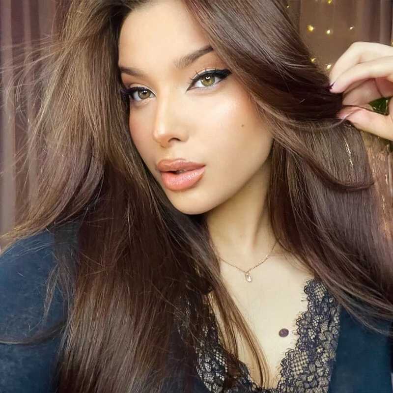 MiaaRusso_ — FansOnlyX creator profile