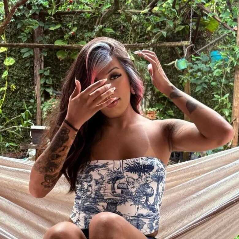 kimtatuada — FansOnlyX creator profile