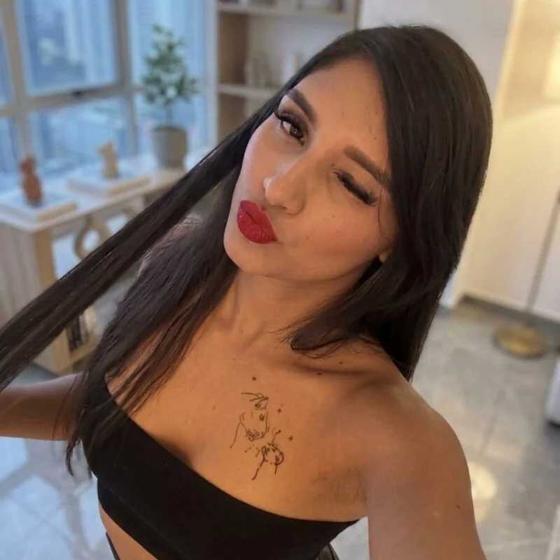 camila_black__ — FansOnlyX creator profile