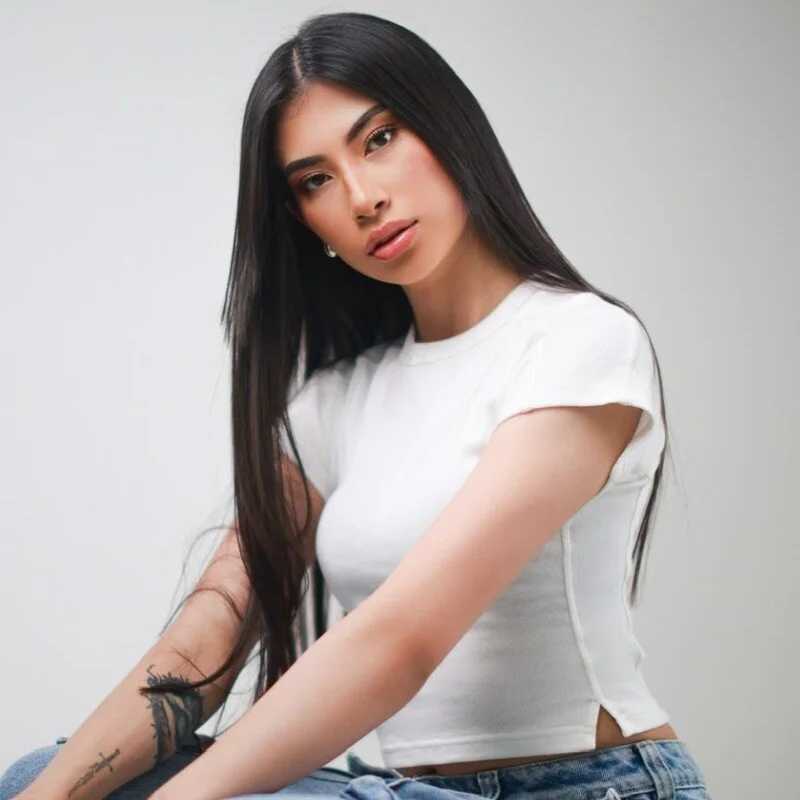 SORA_PALACIOS — FansOnlyX creator profile