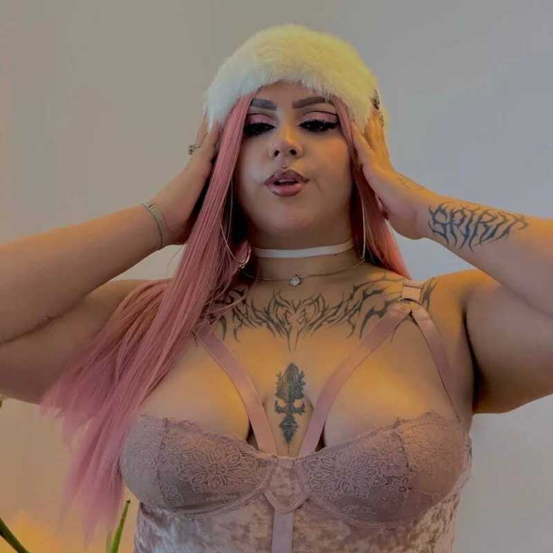 Kiara_Carter — FansOnlyX creator profile