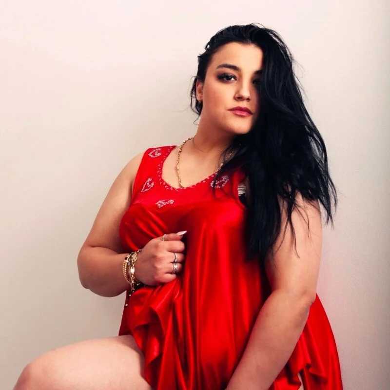 LaialyRose — FansOnlyX creator profile