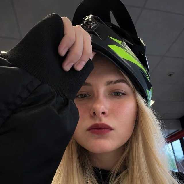 AnnettSteven — FansOnlyX creator profile