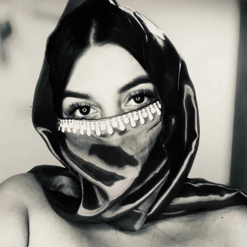 Mia_arabs — FansOnlyX creator profile