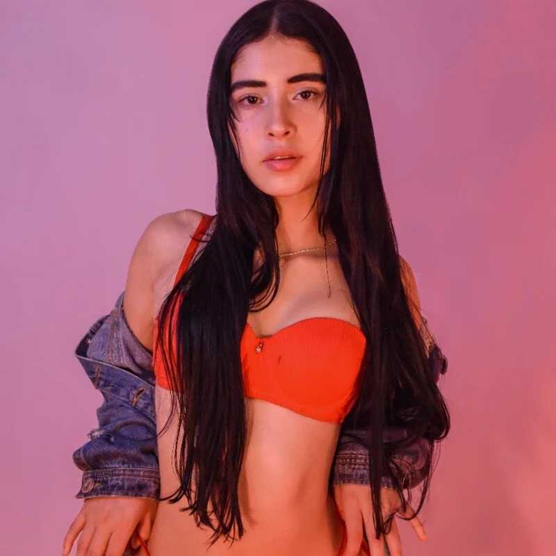 Melodi_velasquez — FansOnlyX creator profile