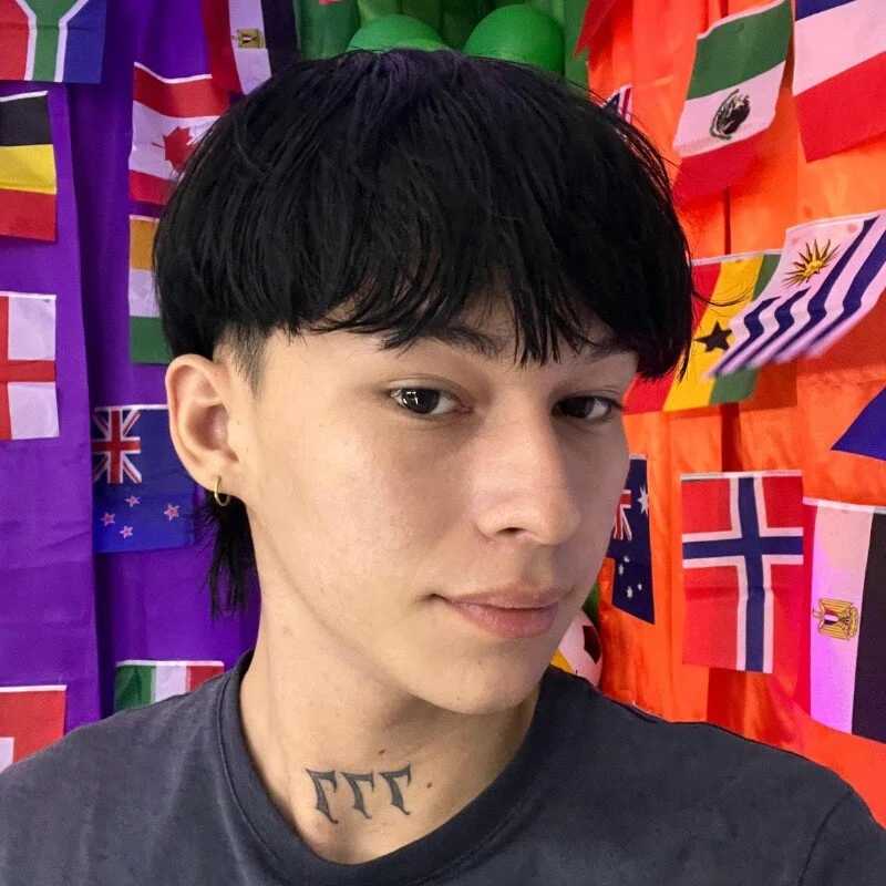 ares_777_ — FansOnlyX creator profile