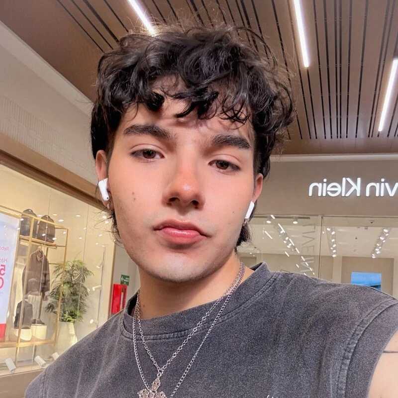 MiloAngell — FansOnlyX creator profile