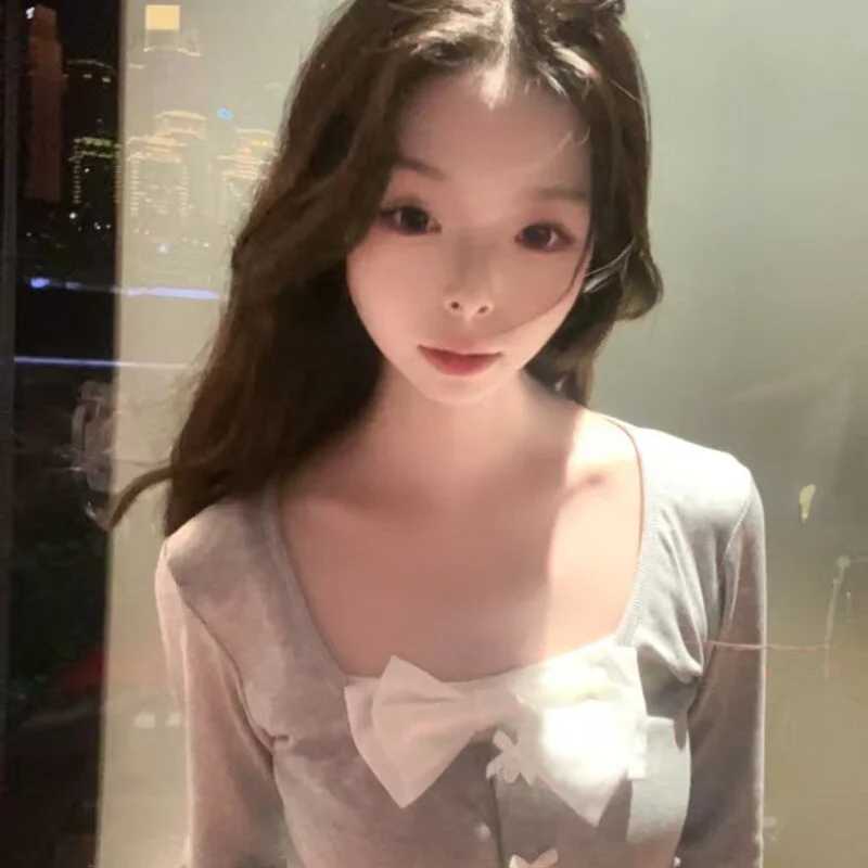 Zhizhi-99 — FansOnlyX creator profile
