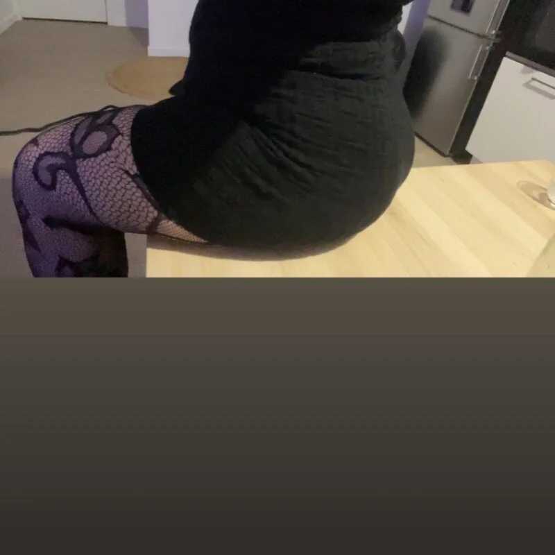 Latinacowgirl — FansOnlyX creator profile