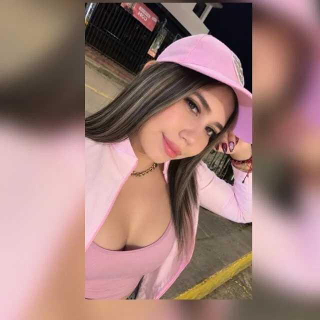 Mindy_19 — FansOnlyX creator profile