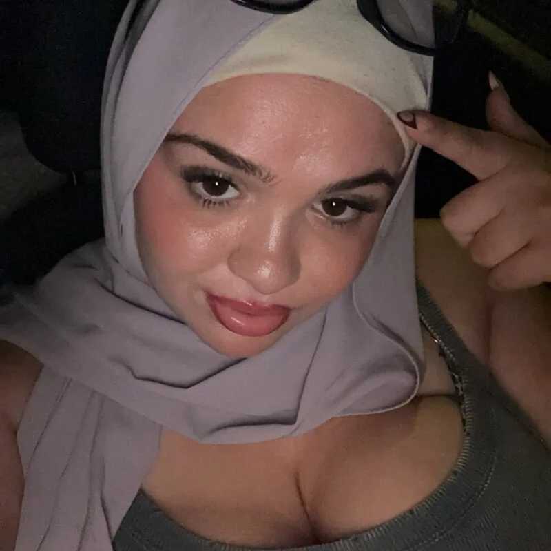 alyahijabii — FansOnlyX creator profile