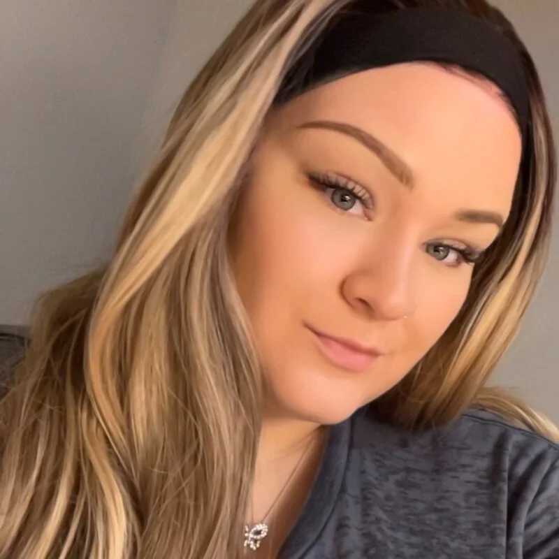 themiaamorexoxo — FansOnlyX creator profile