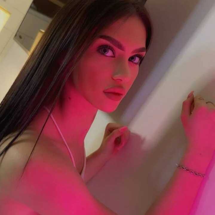 Eva__Blaze — FansOnlyX creator profile