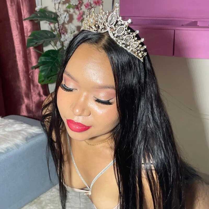 sharonbluehotx — FansOnlyX creator profile