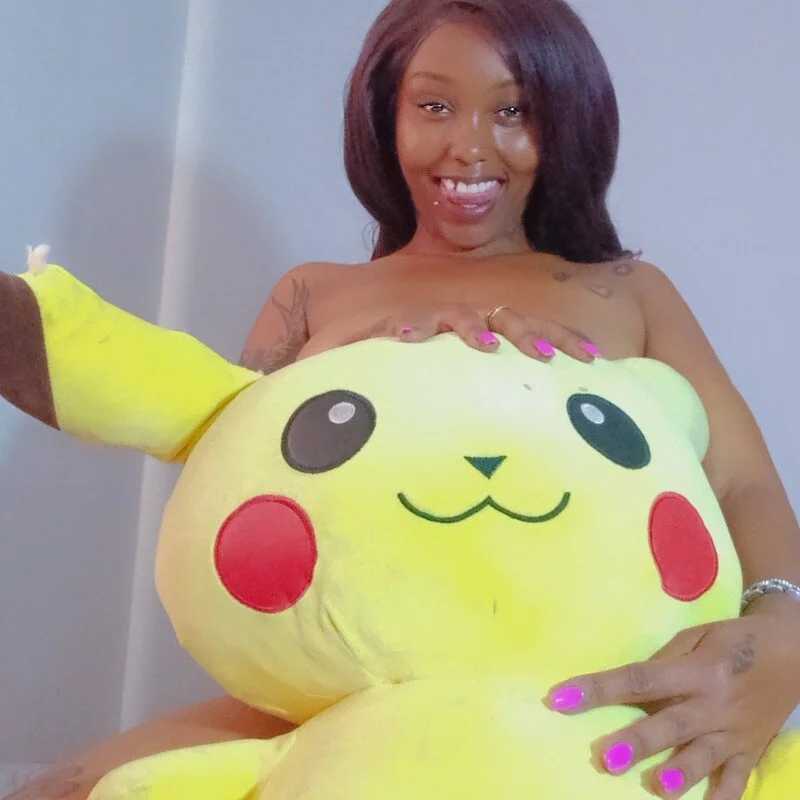 freaky_ebonyy — FansOnlyX creator profile